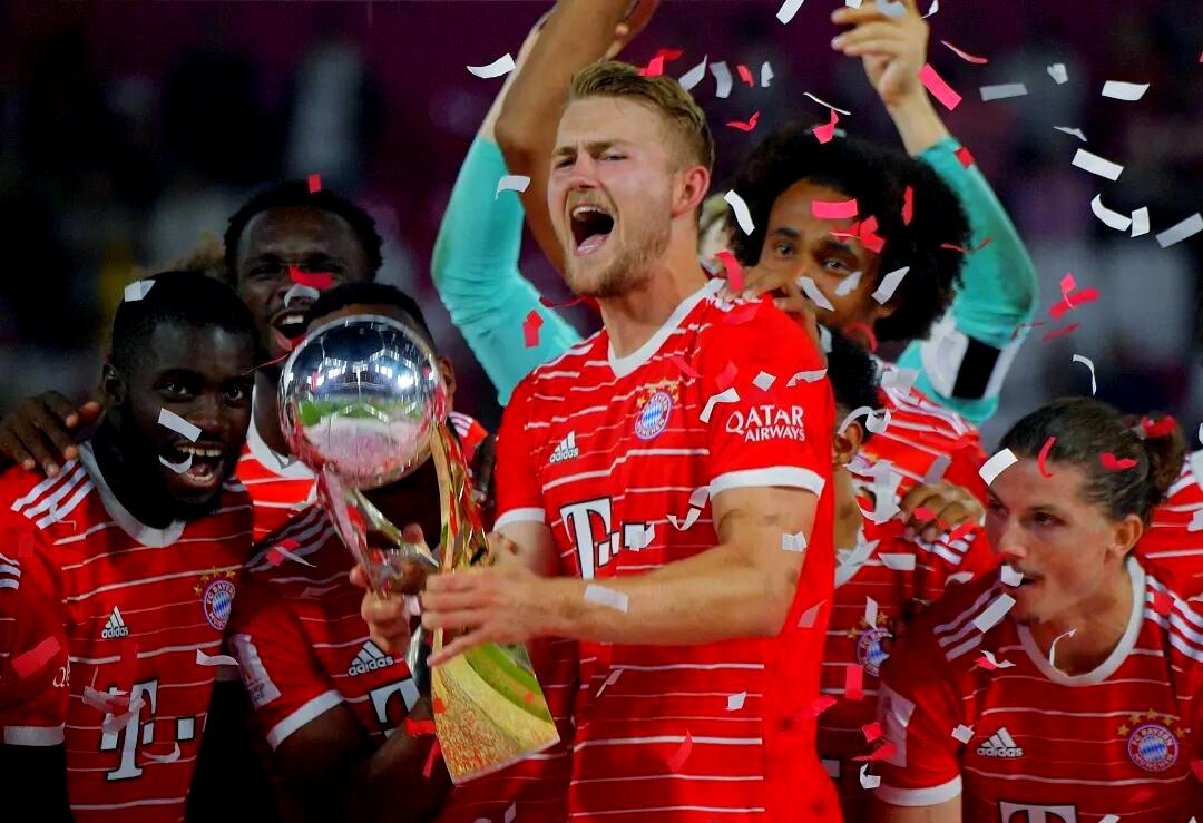 集结日体能课后，拜仁慕尼黑主帅复盘备战欧联，更衣室稳定，更衣室氛围转暖的简单介绍-爱游戏平台