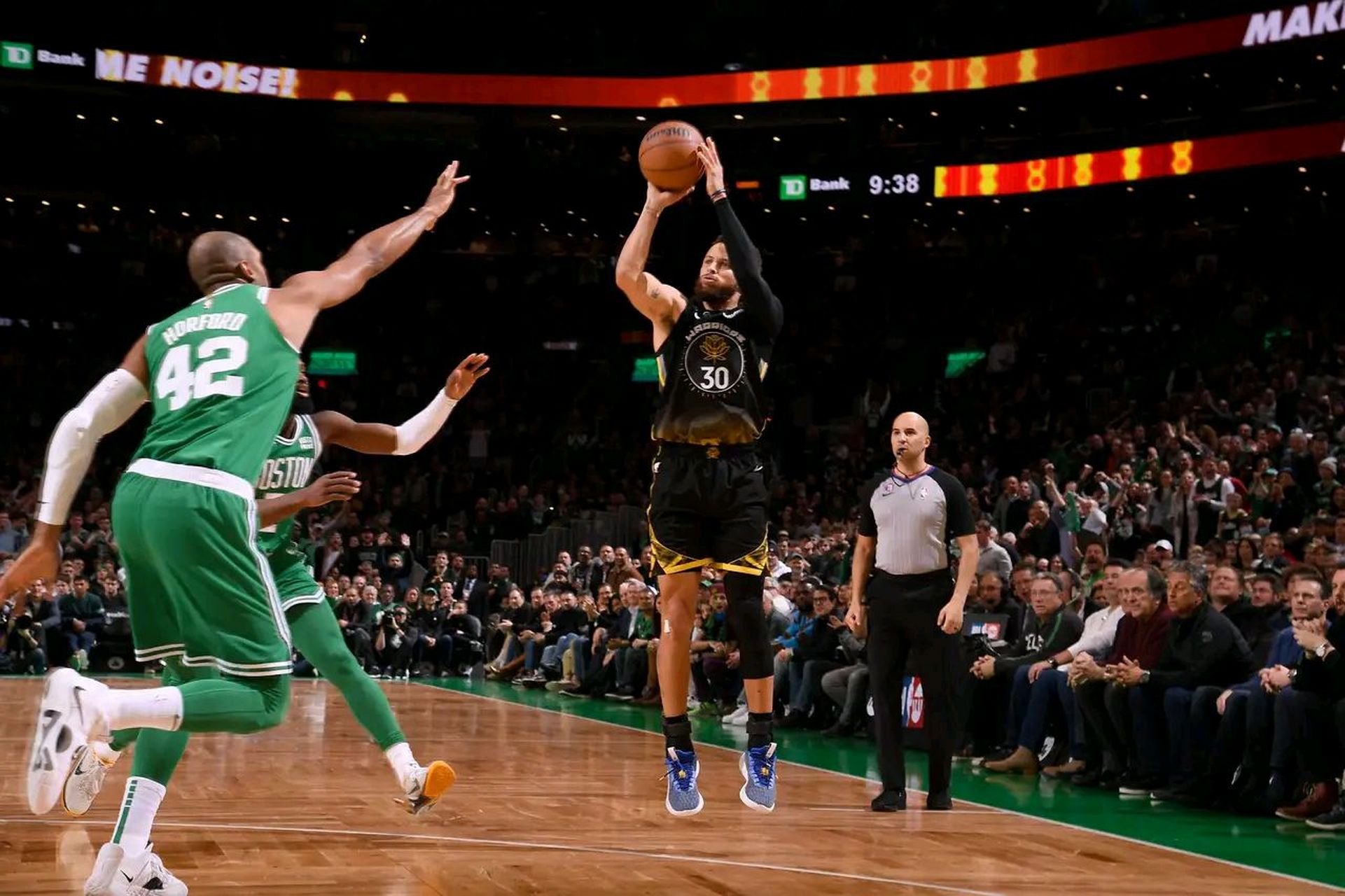 波士顿凯尔特人今夜单刀错失,志在NBA常规赛名次提升,球迷炸锅,医务组通报恢复的简单介绍-爱游戏平台